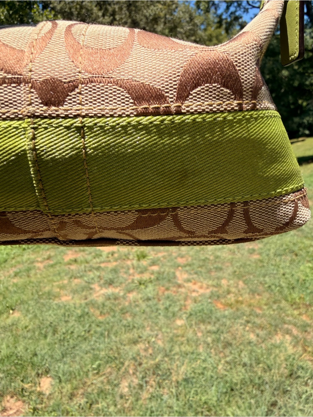 Coach - Picture 2 of 6